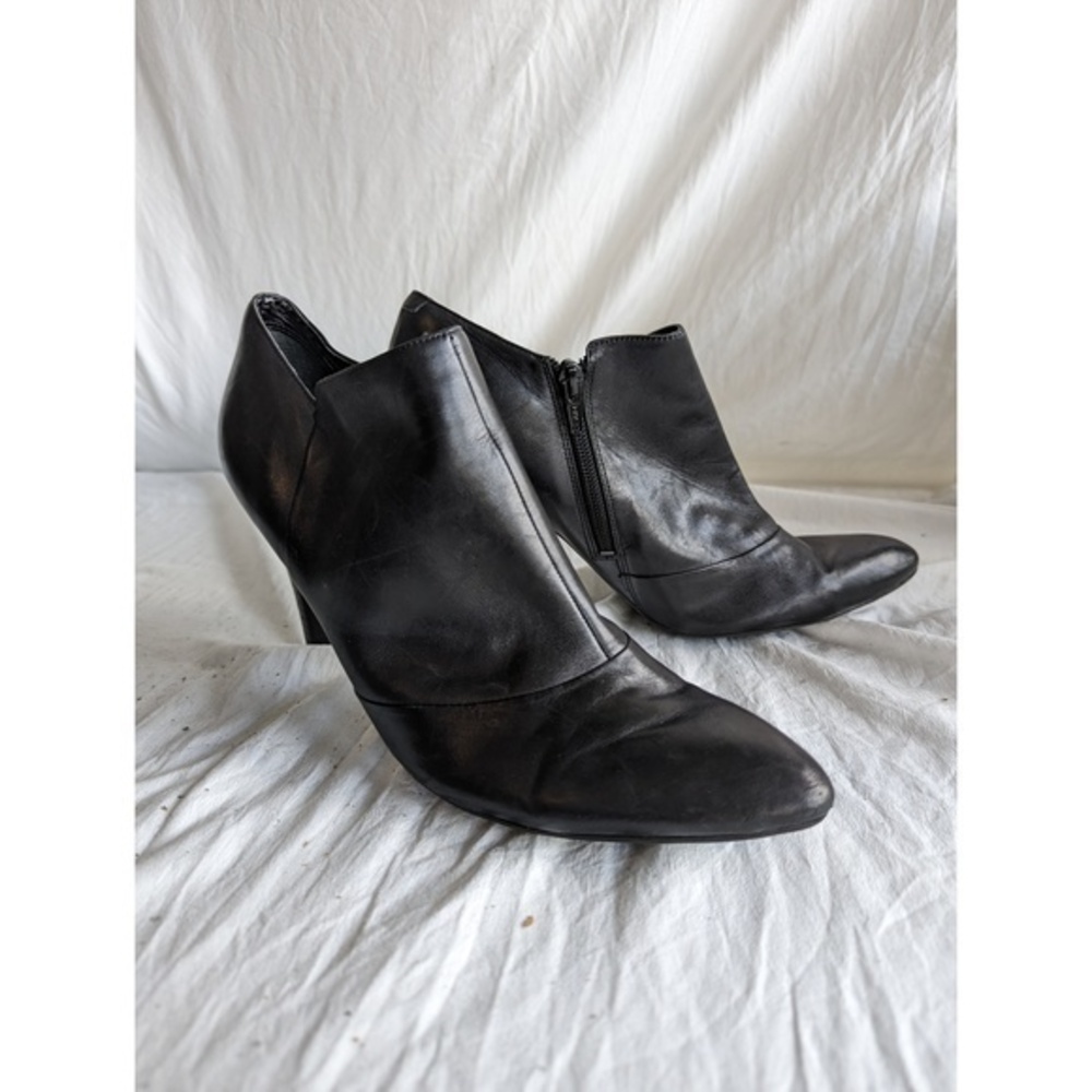 Nine West Leather Ankle Boot - Good Contition